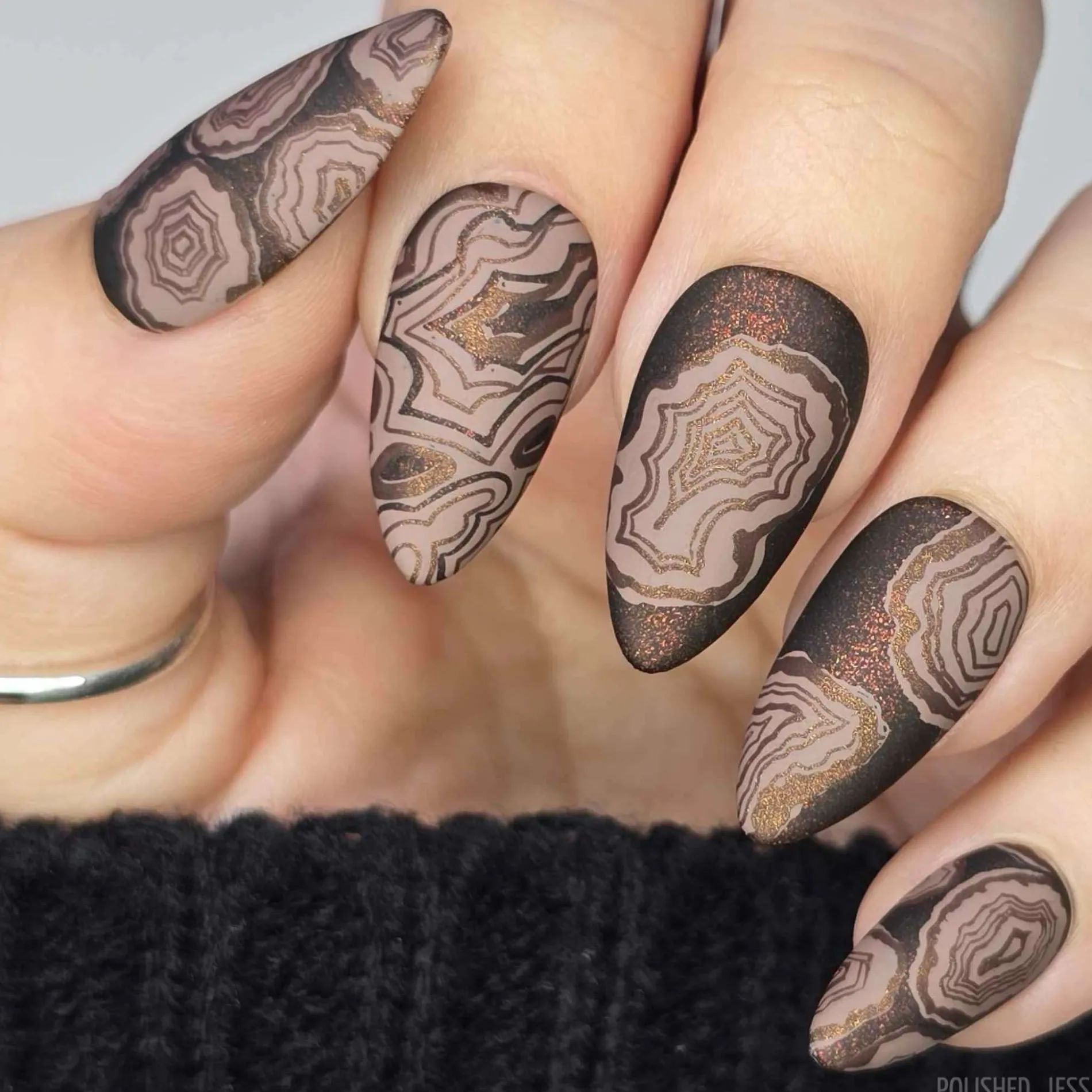 Agate (M548) - Nail Stamping Plate