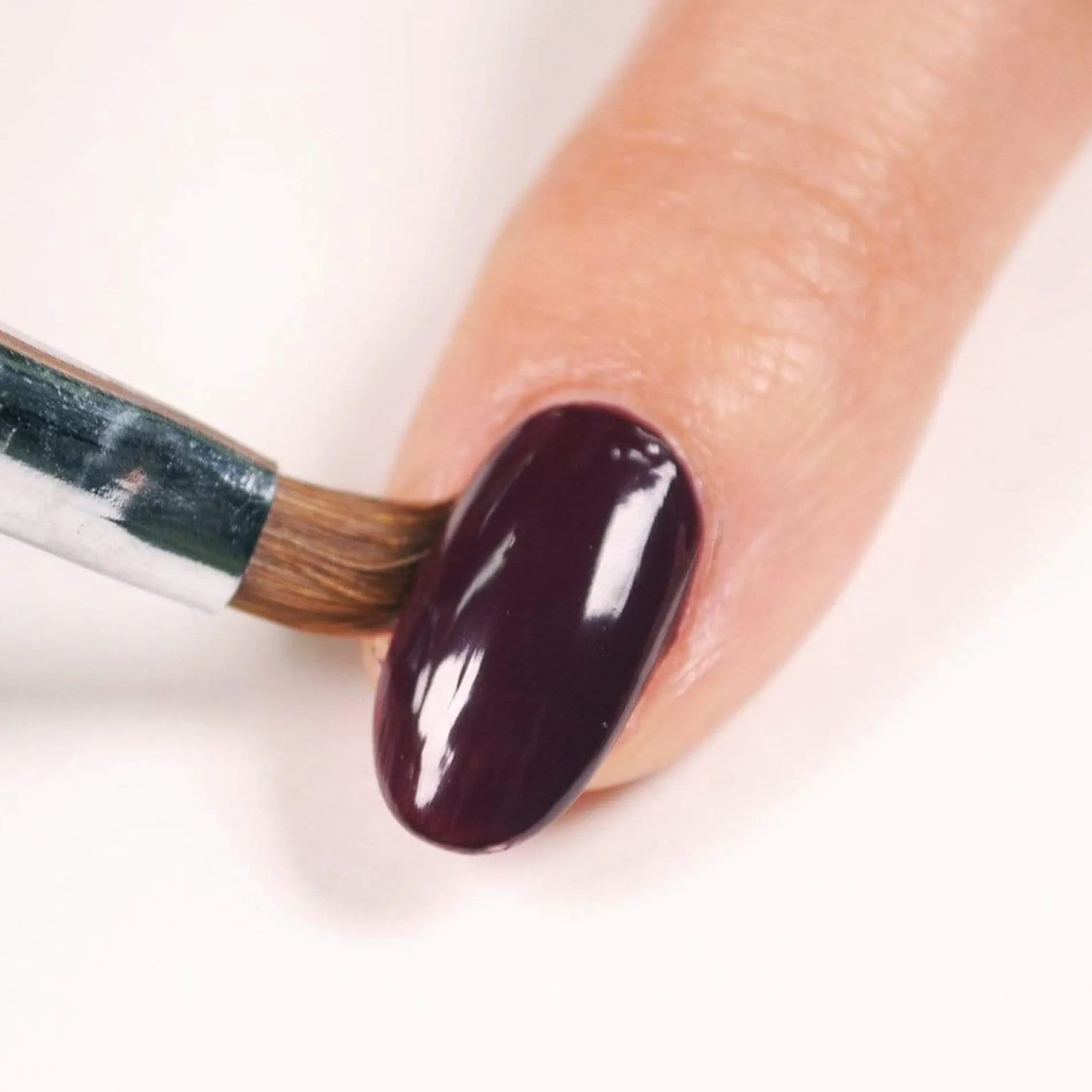 Angled Precision Brush #105- Premium Nail Art Manicure Clean Up Brush Line