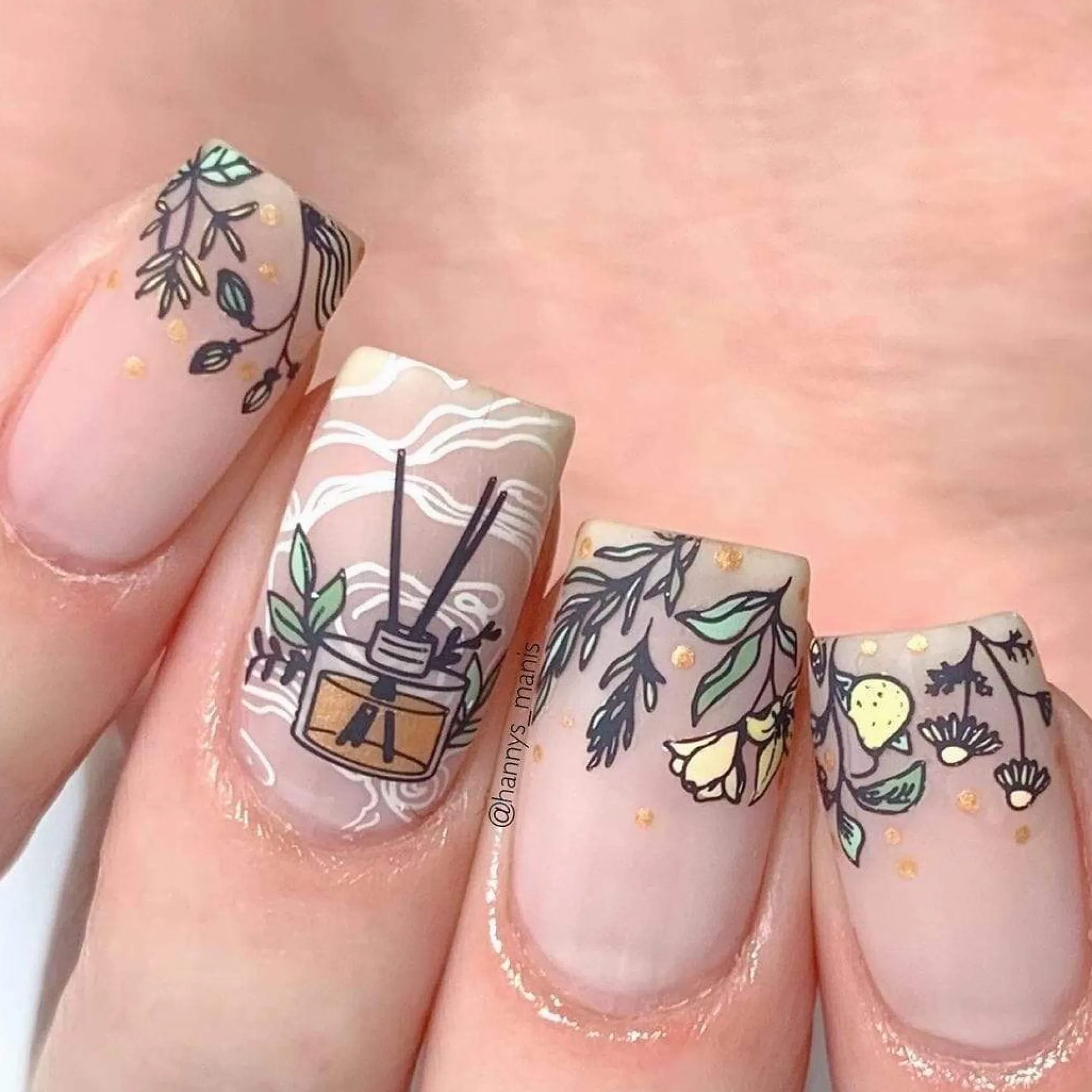 Aromatherapy: Scented Garden (MXM049) - Nail Stamping Plate