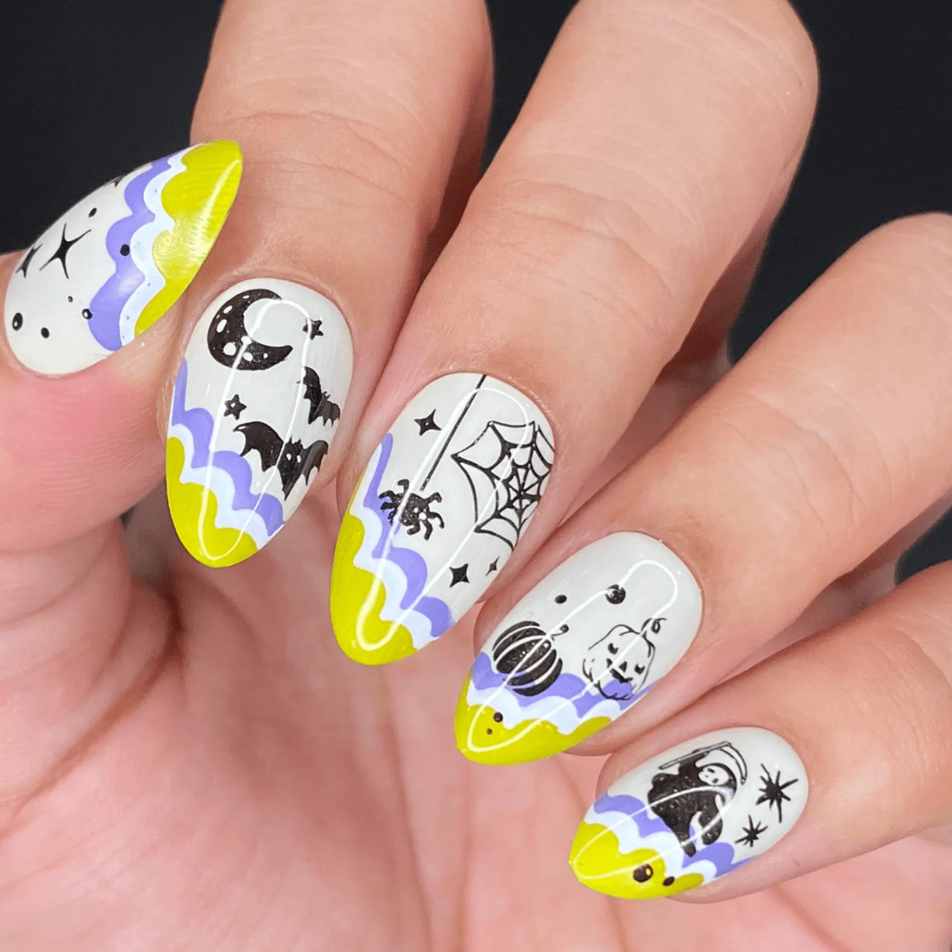 Boo-gie French (M304) - Nail Stamping Plate