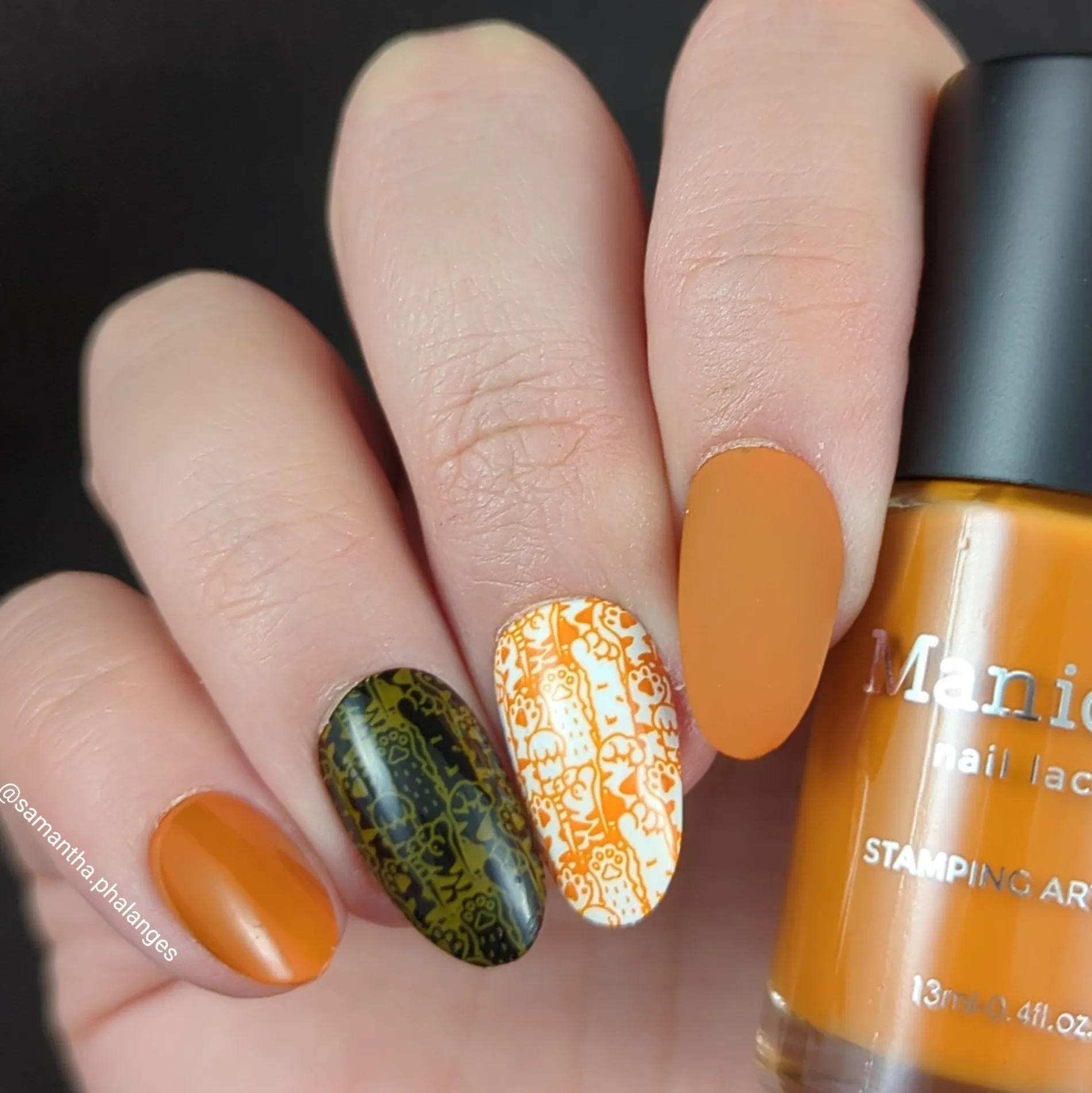 Chonk (B512) - Cream Orange Stamping Polish