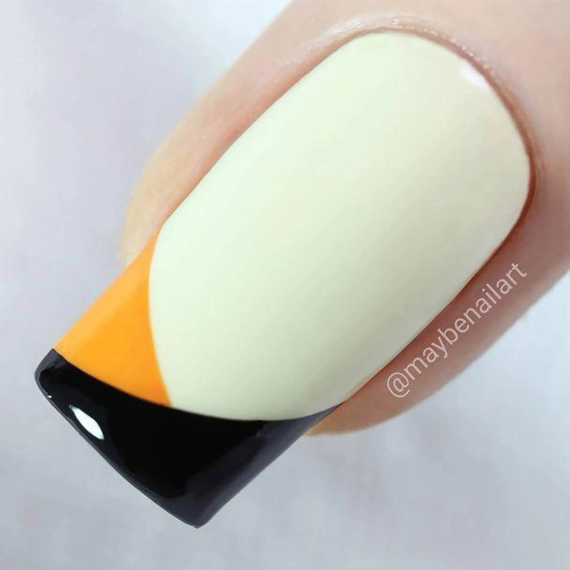 Classique: Pardon My French (m052) French Tip Manicure Nail Plate
