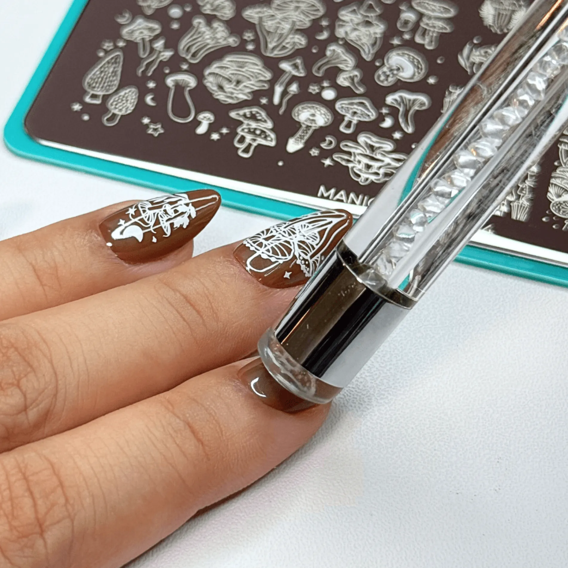 Dual-Ended Pencil Stamper/Clean-Up Brush