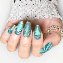 Enchanted Waters: Lotus Mirror (MXM171) - Nail Stamping Plate