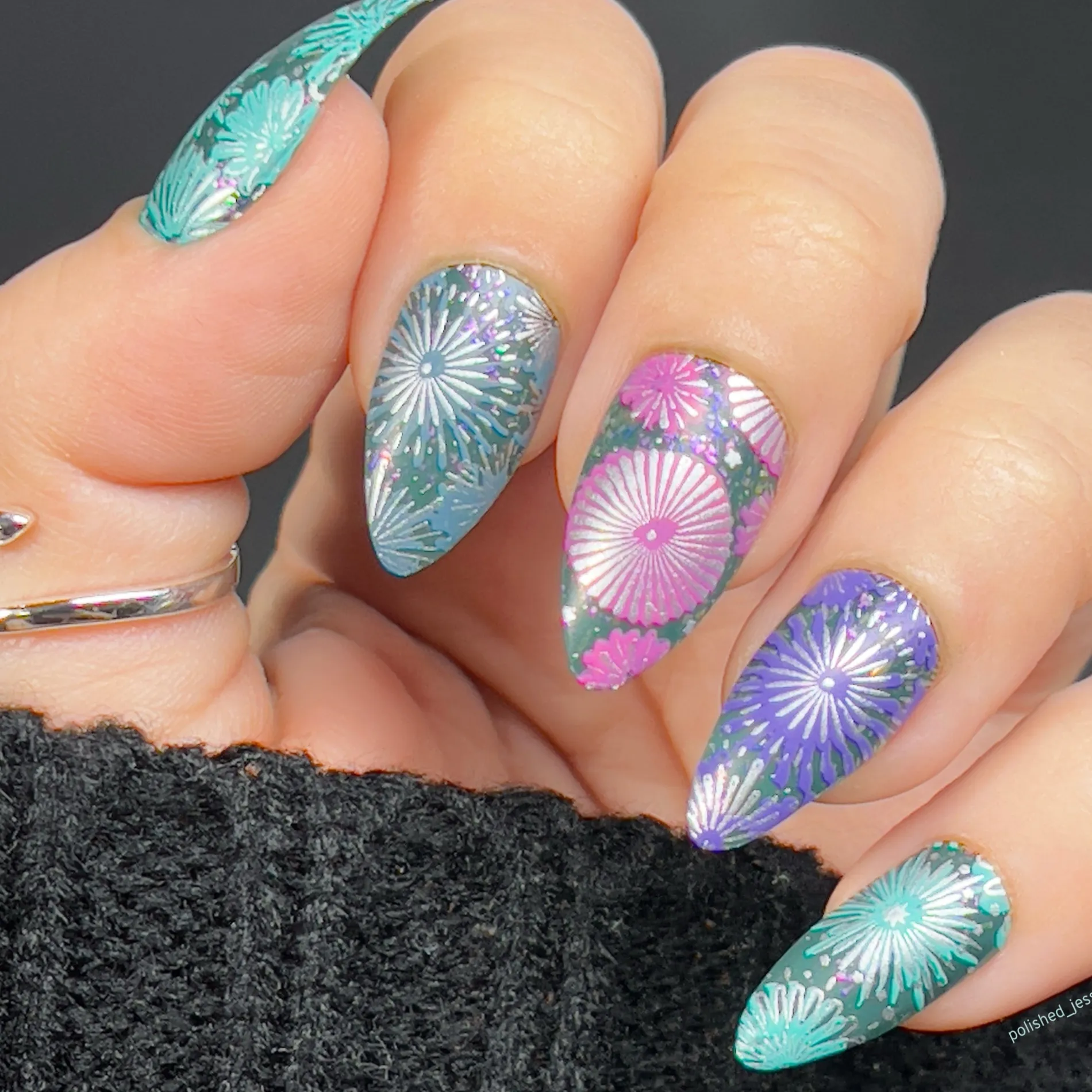Fireworks Frenzy (M445) - Nail Stamping Plate