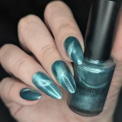 Freshwater (P195) - Light Blue Magnetic Shimmer Nail Polish