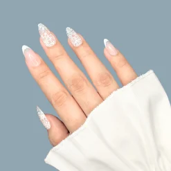 Frosty Snowflakes (M532) - Nail Stamping Plate