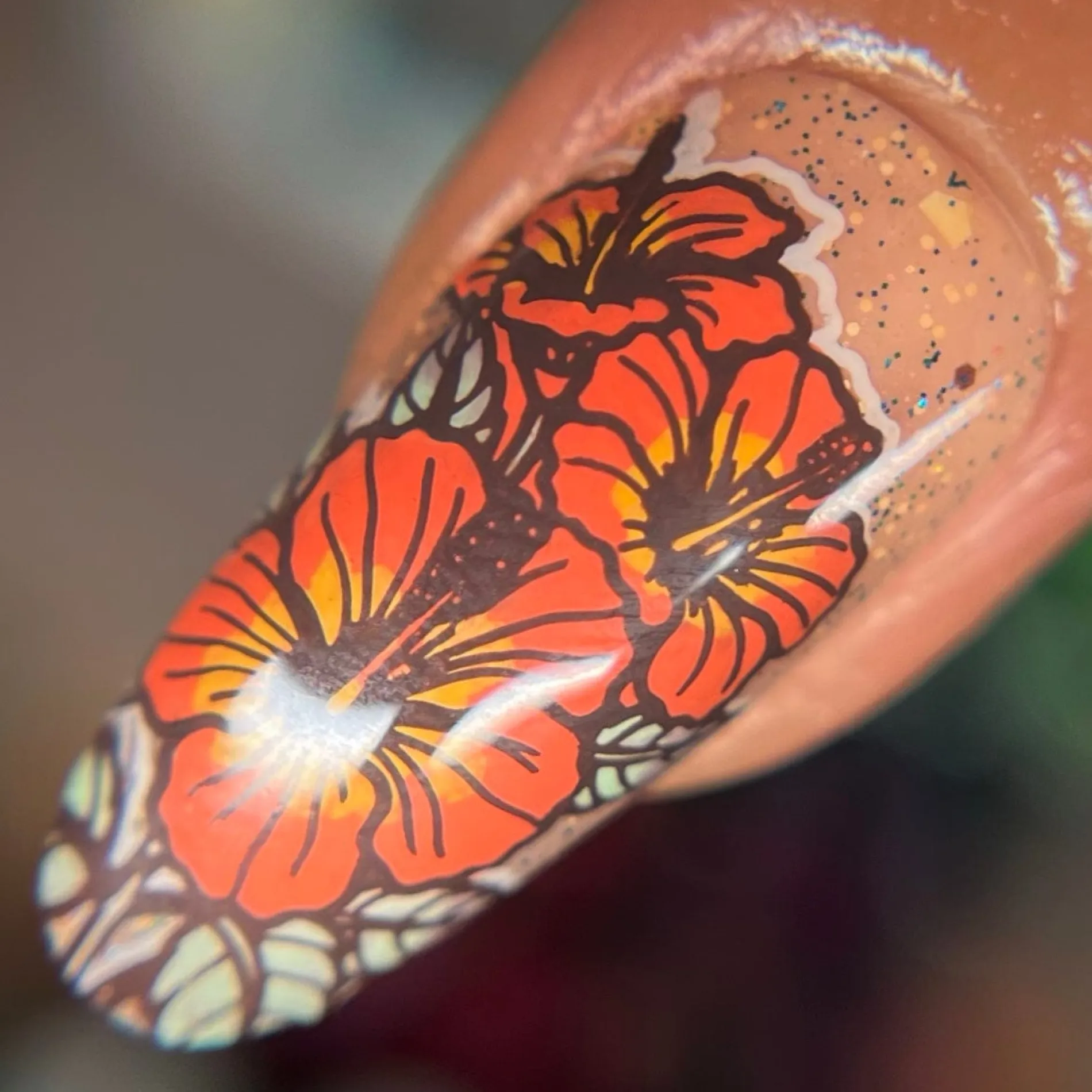 Hibiscus Haven (M611) - Nail Stamping Plate