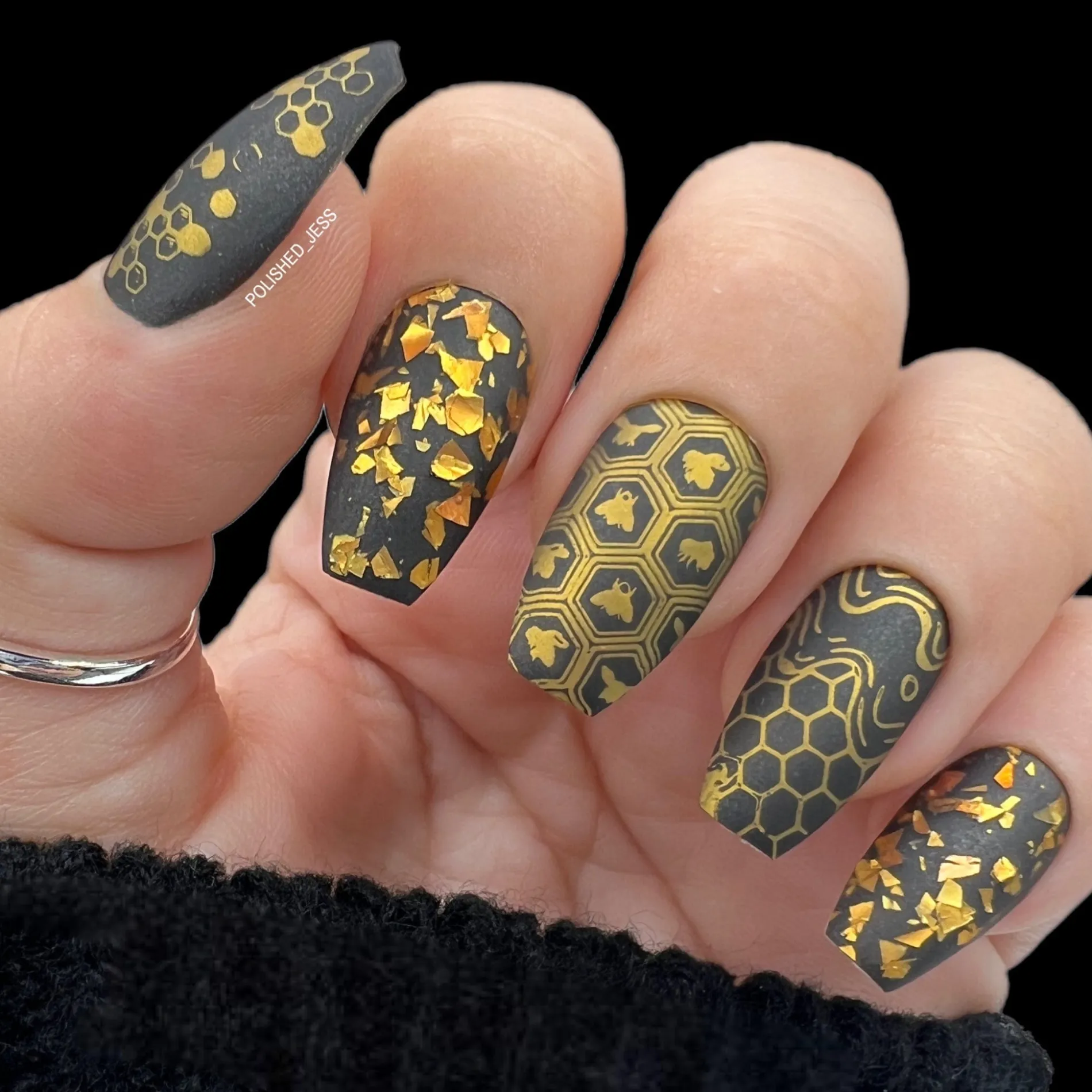 Honeypot (P138) - Clear with Copper Gold Flakies Nail Polish