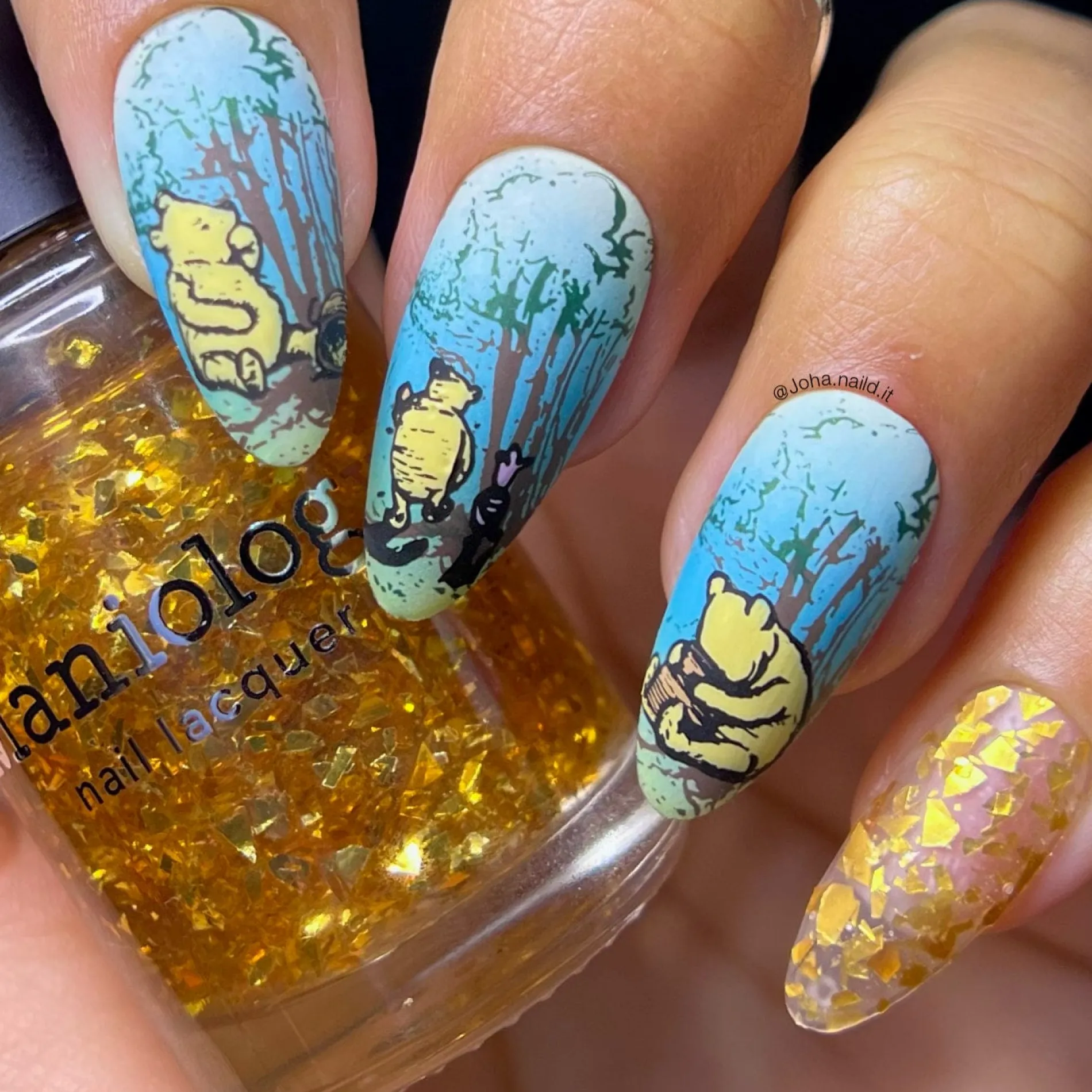 Honeypot (P138) - Clear with Copper Gold Flakies Nail Polish