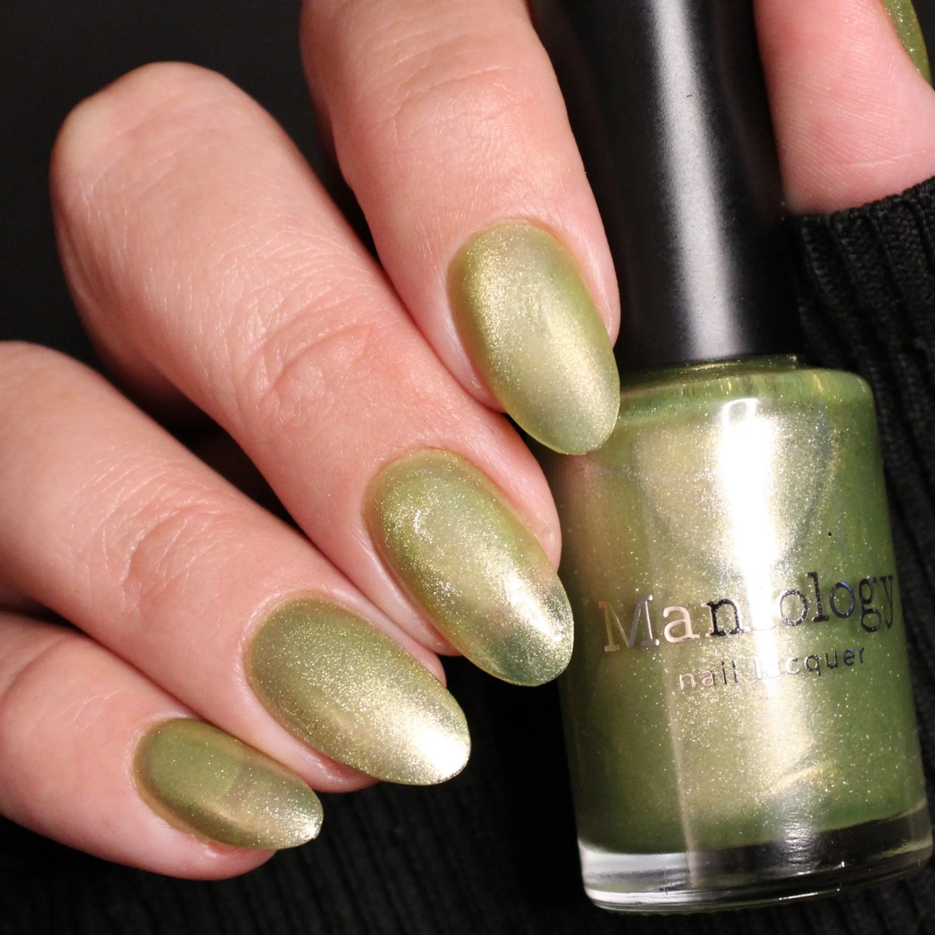 Mermaid Mirage: Electric Algae (P182) - Soft Lime Green Magnetic Nail Polish