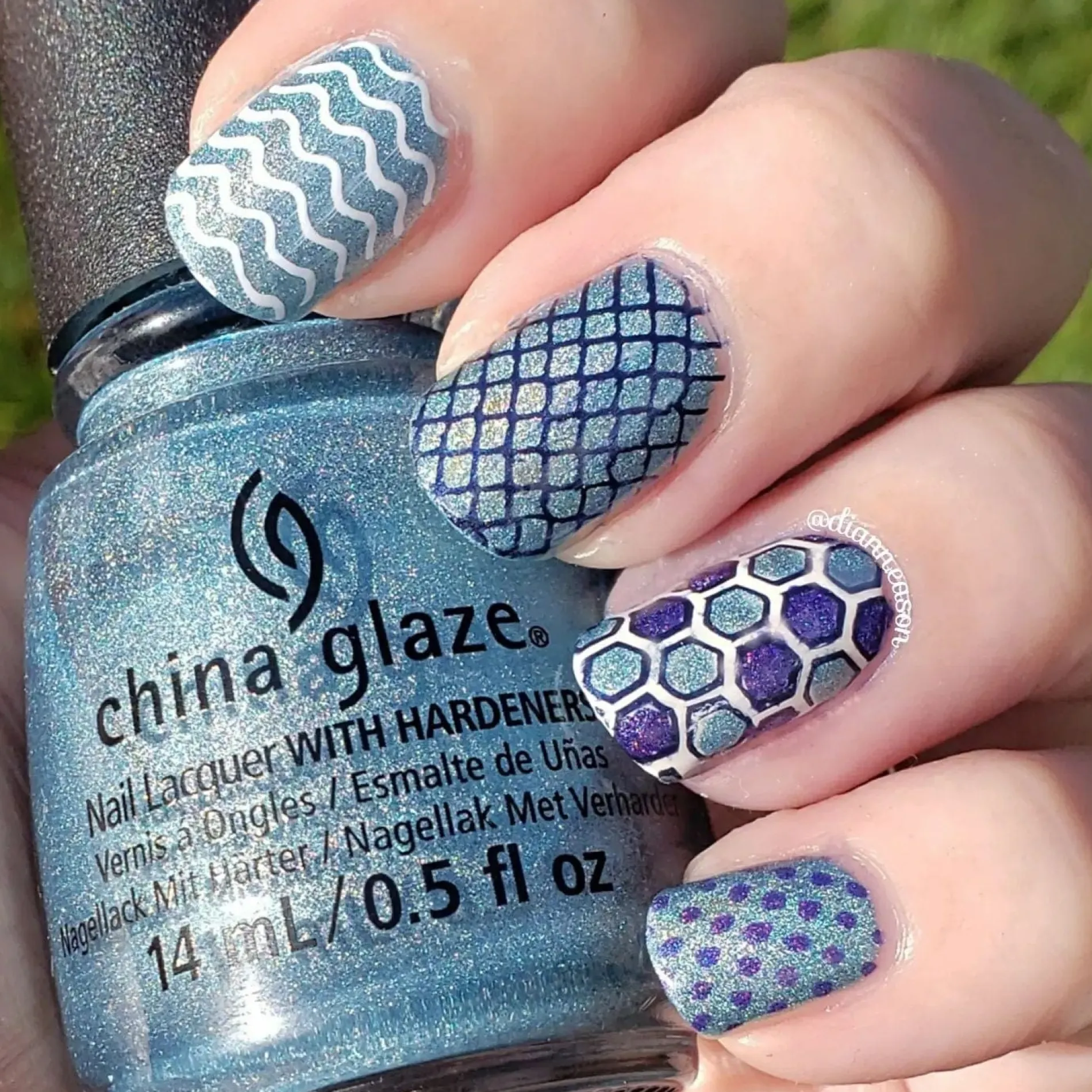 Patterns: Chain Reaction (m086) - Nail Stamping Plate