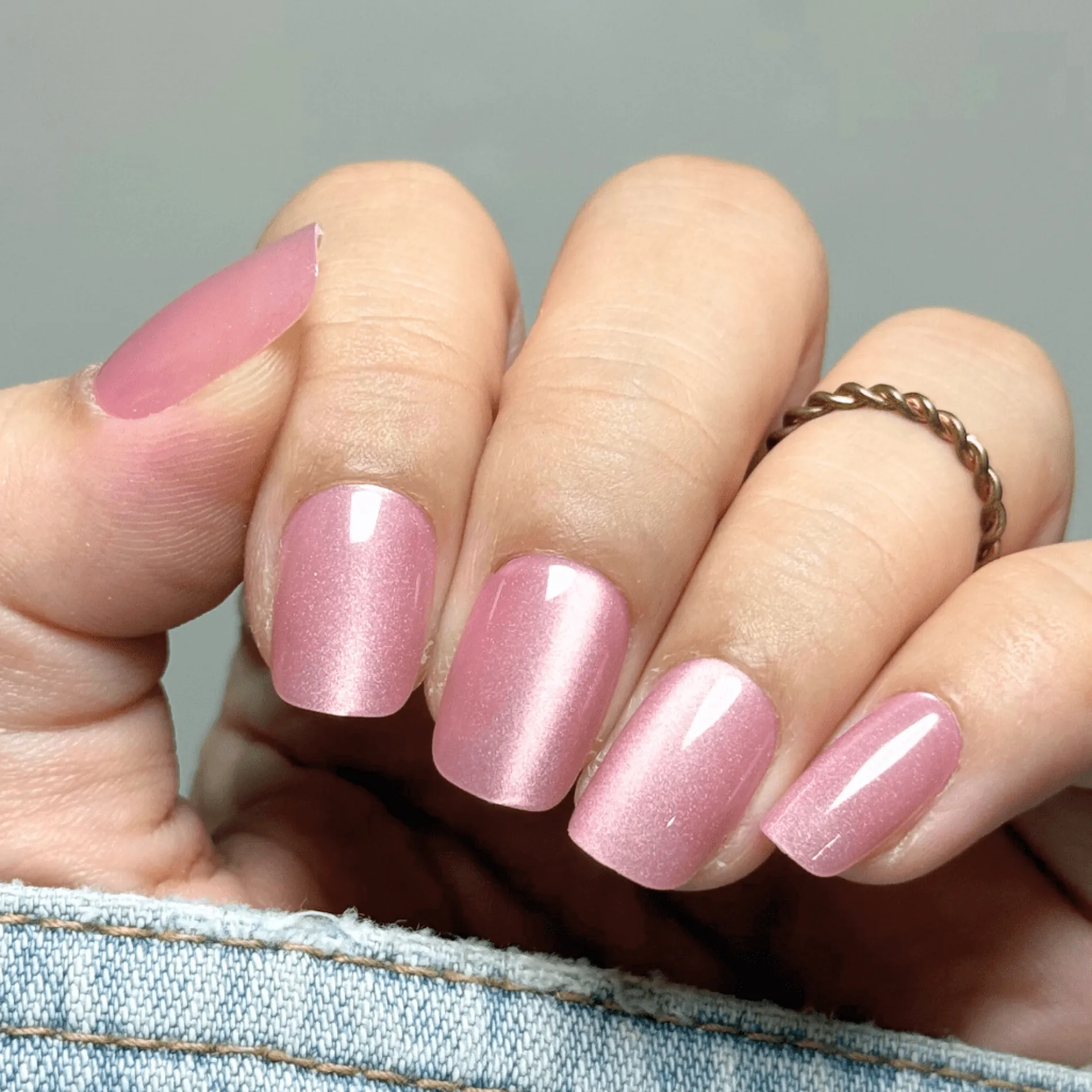 Peony Press On Nails - Short Squoval