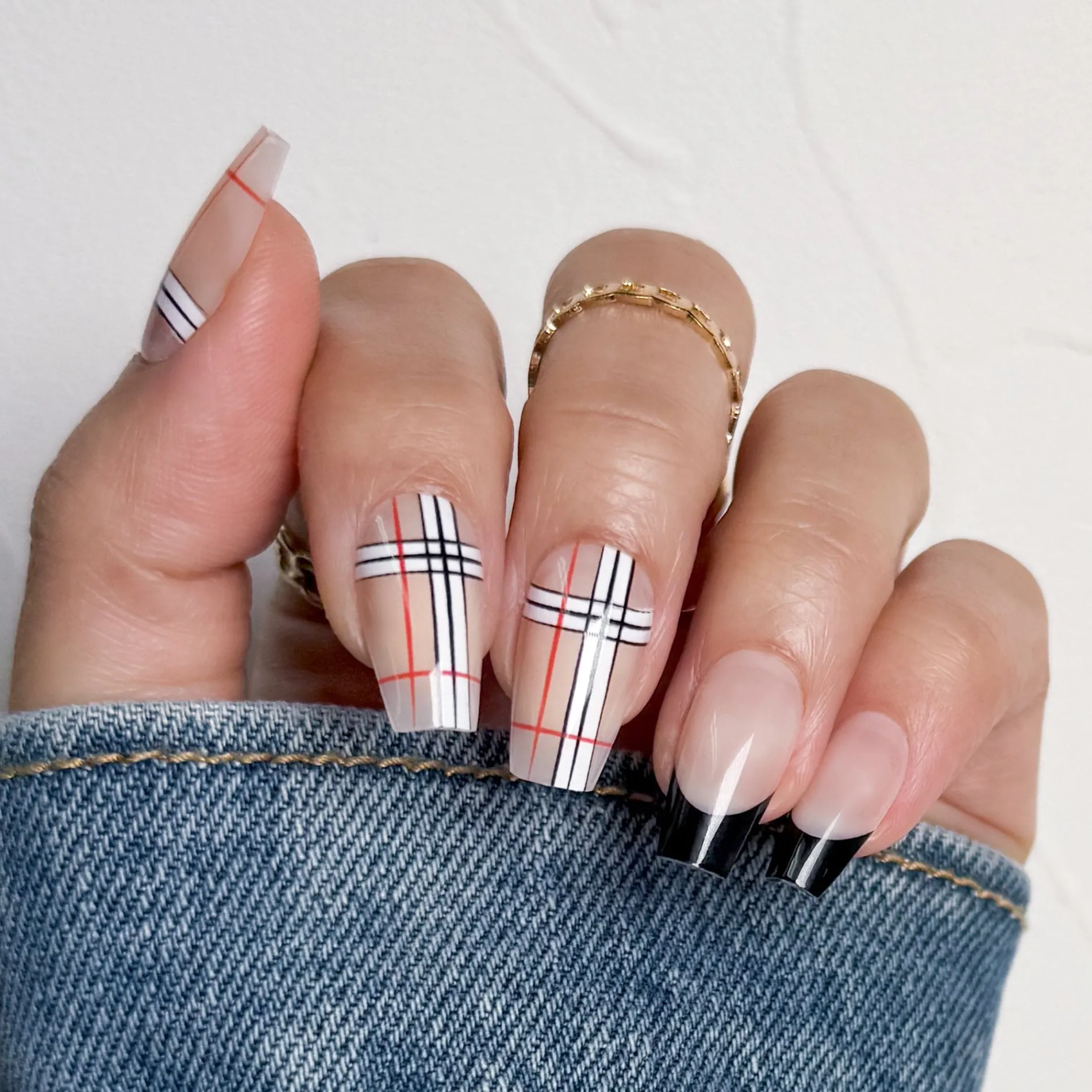 Plaid Perfect Press On Nails - Short Coffin