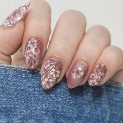 Sakura Showers (M663) - Nail Stamping Plate