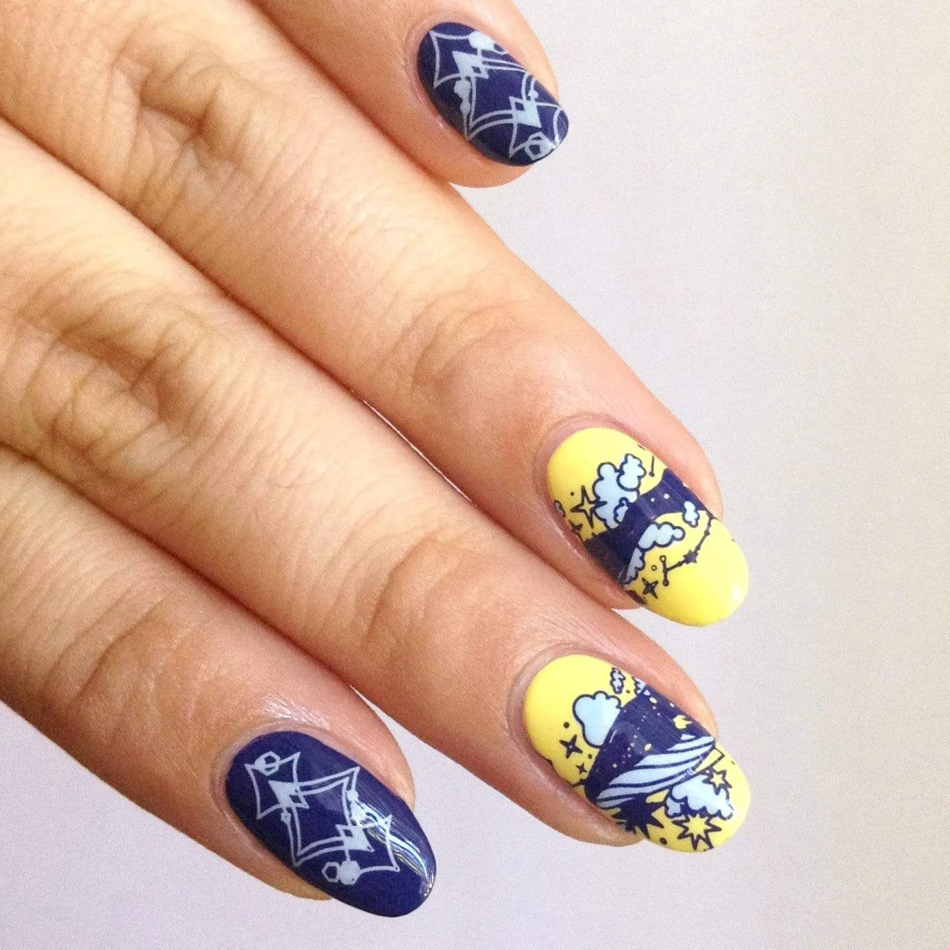 Shibori (B265) - Navy Blue Cream Stamping Polish