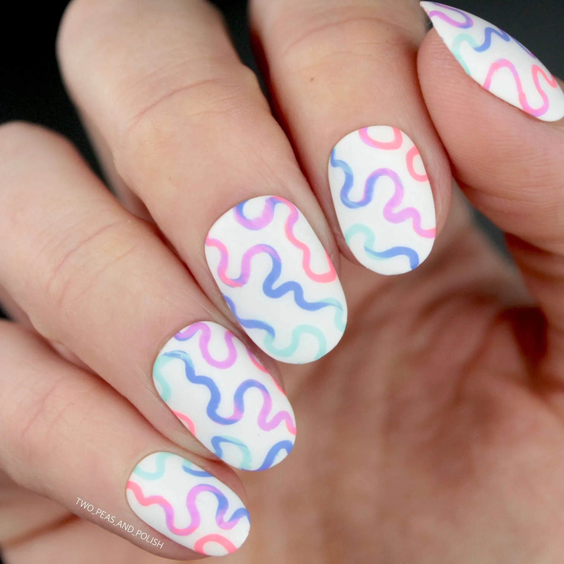 Special FX: Making Waves Nail Stamping Starter Kit