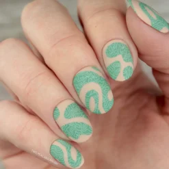 Special FX: Making Waves Nail Stamping Starter Kit