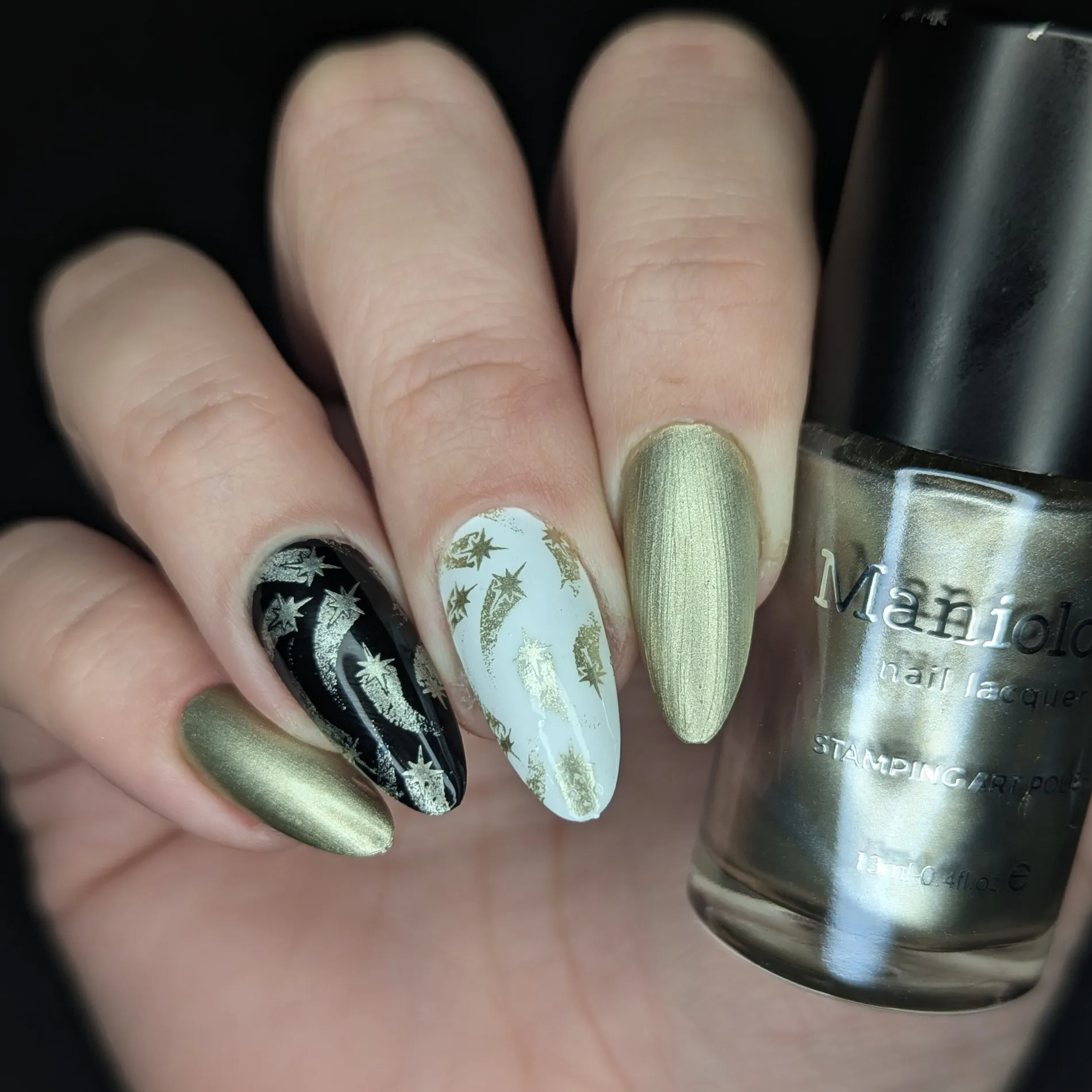 Stardust (B580) - Silvery Gold Metallic Stamping Polish