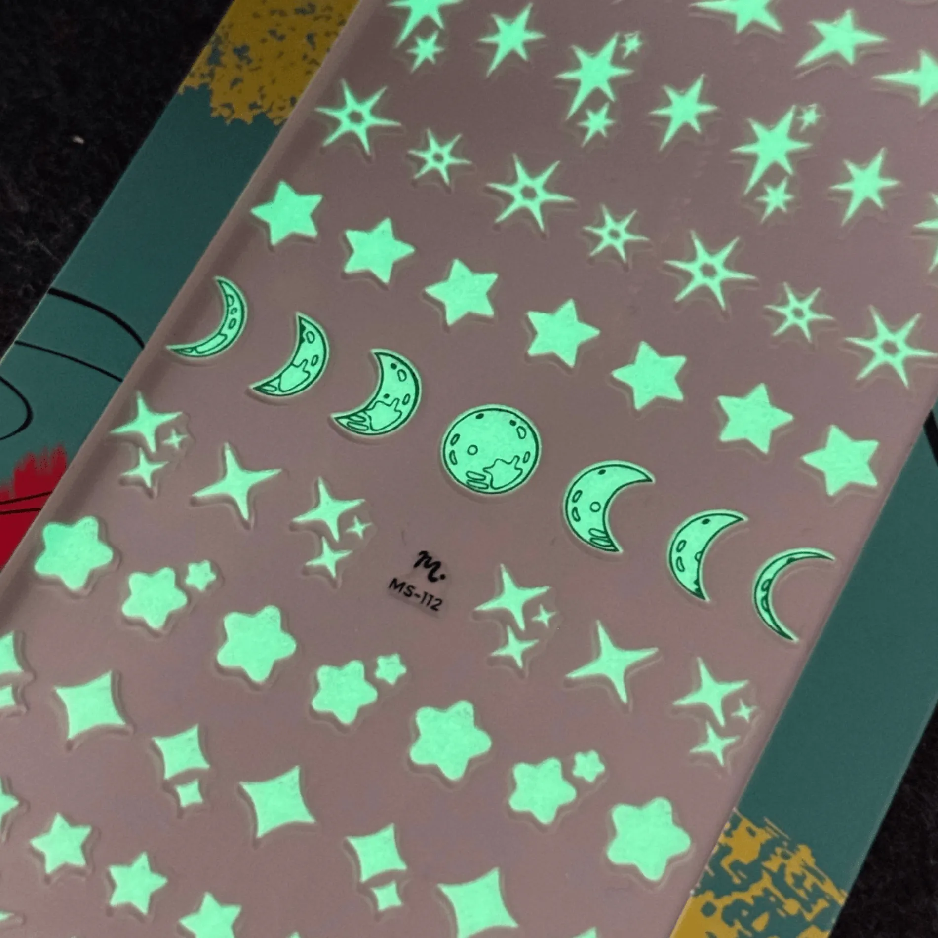 Star Struck (MS-112) - Glow In The Dark Nail Art Sticker