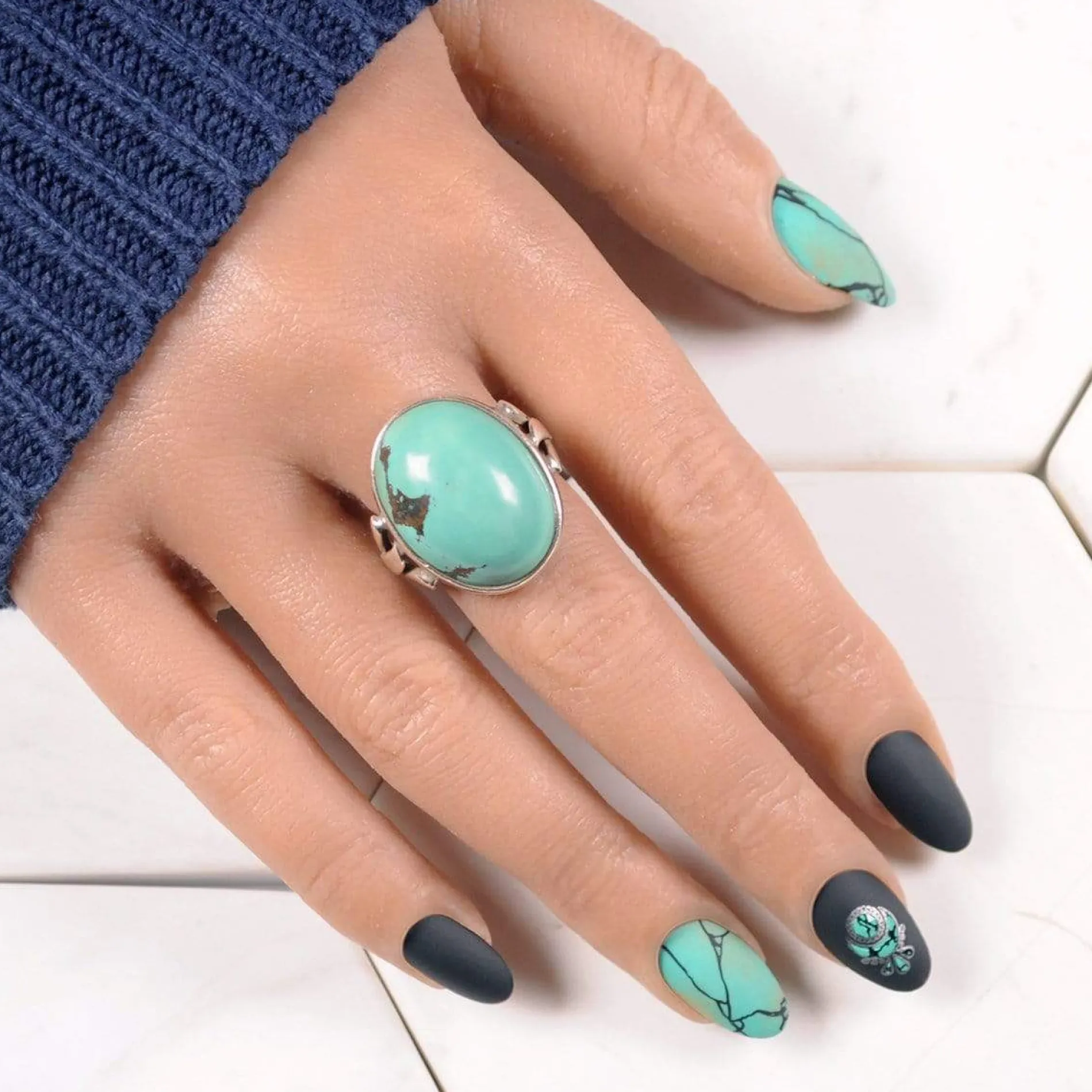 Turquoise (B324) - Green Stamping Polish