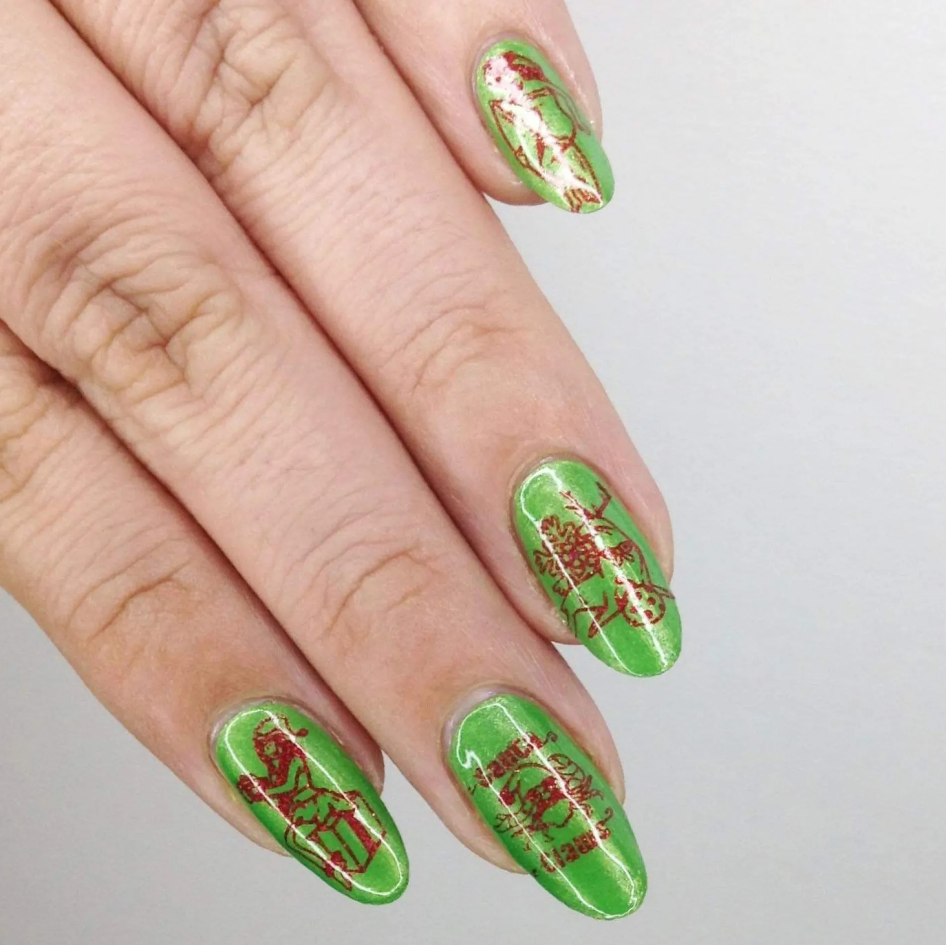 Tutu Mele ( B412 ) - Metallic Green Stamping Polish